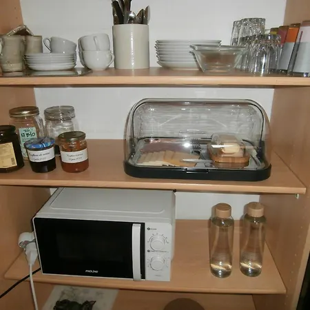 Au Randonneur - Bed & Breakfast *